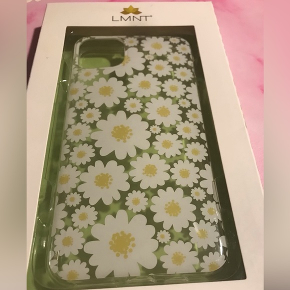 LMNT clear primrose white floral iphone case - Picture 2 of 3